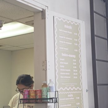 Tali's Bagels & Schmear - Sept 2027 - Sandwiches Near Me - Honolulu, Hawaii