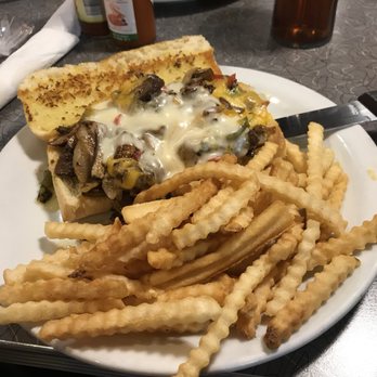 Denny's - Diners Near Me - Lake Delton, Wisconsin