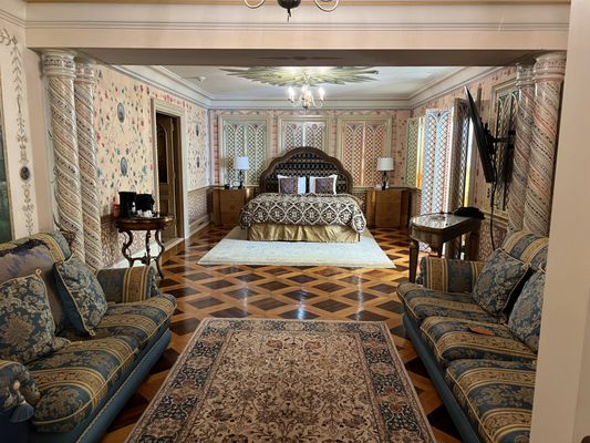 The Villa Casa Casuarina At The Former Versace Mansion by null