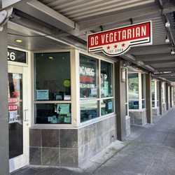 DC Vegetarian - Exterior