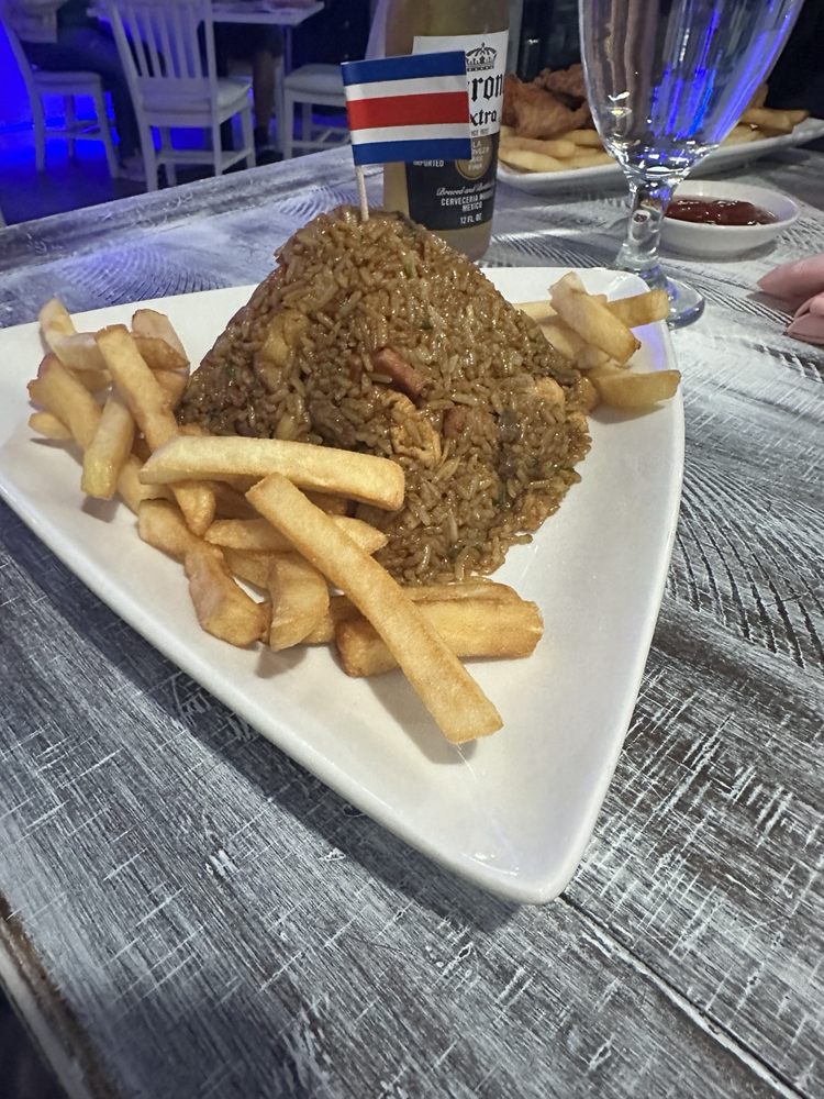 Chifrijo