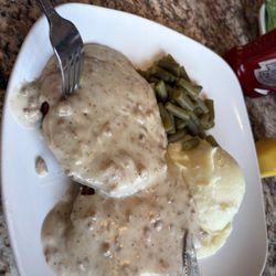 Auburn Country Oven - Country Fried Steak