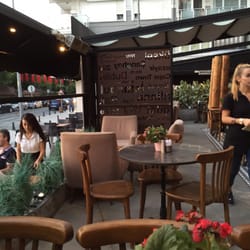 Moody's Cafe & Restaurant