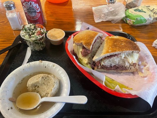 Stevens Deli by null