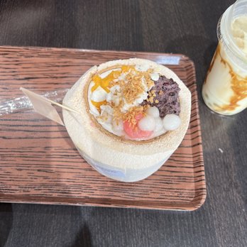 Coconut Paradise - fresh coconut jelly with mango sticky rice - Desserts Near Me - Carrollton, Texas Coconut Paradise - fresh coconut jelly with mango sticky rice - Desserts Near Me - Carrollton, Texas