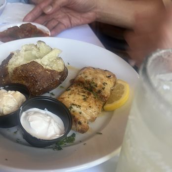 The Wellwood - Baked salmon - Seafood Near Me - Charlestown, Maryland The Wellwood - Baked salmon - Seafood Near Me - Charlestown, Maryland