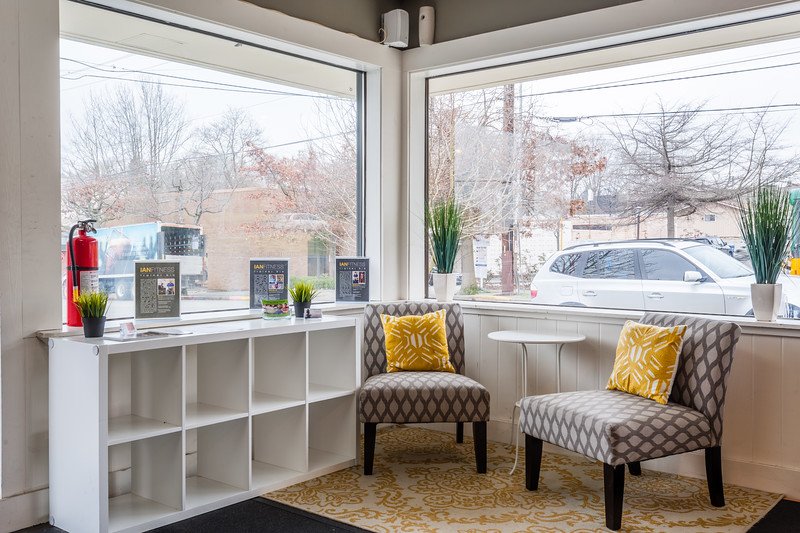 IanFitness Magnolia Logo