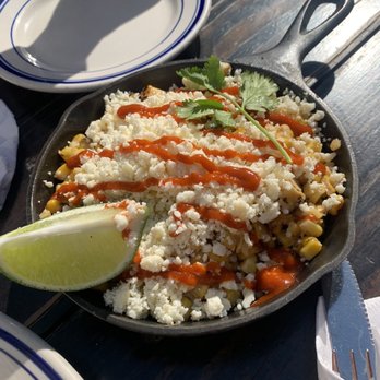 Duke's Grocery - Pubs Near Me - Washington, DC, District of Columbia