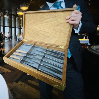 City Social - Picking your own steak knife...? - British Near Me - London, XGL City Social - Picking your own steak knife...? - British Near Me - London, XGL
