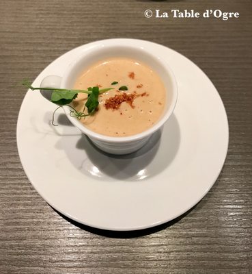 Le V-Four by null