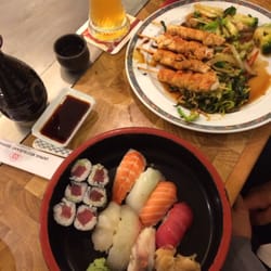 Ishihara - sushi und hähnchenspiese mit gemüse