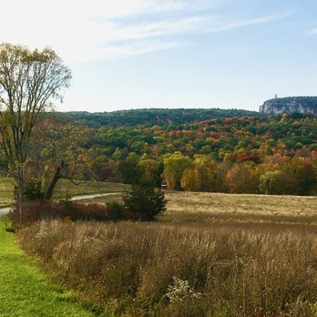 Mohonk Preserve - Scenic trail - you can see the Sky Top Tower yonder! - Parks Near Me - Gardiner, New York