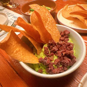 Daisy - Smashed Avocado + ribeye chicharrón - Cocktail Bars Near Me - Los Angeles, California