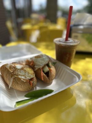 Banhwich Cafe by null