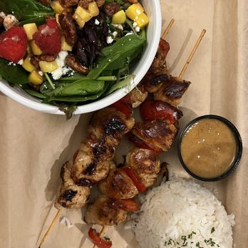 Eden Abbey Brewing Community - Chicken satay with salad and a bomb peanut sauce - Brewpubs Near Me - Mount Dora, Florida