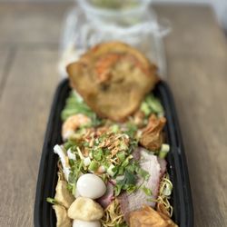 Yummy Egg Noodles - Mi Dac Biet (Ngoc/Kho): House Special Egg Noodle (Soup/Dry) | $14.5