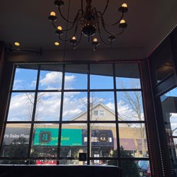 Brasserie - Indoors