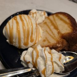 Mr Shucks Seafood - Pound cake