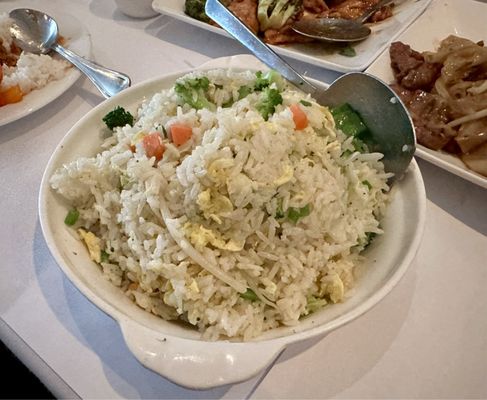 Land of Plenty - best;sichuan restaurant/food/cuisine;restaurants;chinese/asian food;soup;dan dan noodles;Downtown;ny by null