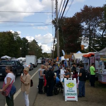 Brimfield Flea Markets - Flea Markets Near Me - Brimfield, Massachusetts