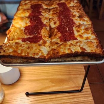 Emmy Squared Pizza - Pizza Near Me - Miami, Florida