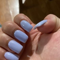 Queen Nails