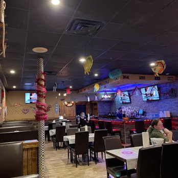 Hot N Crazy Crab - Inside - Seafood Near Me - Brandon, Florida