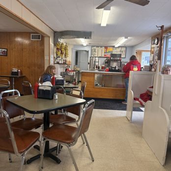 Dixie Barbecue - Food Trucks Near Me - Jonesboro, Illinois