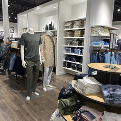 Banana Republic Factory Store