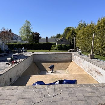 Poolfection - Removal of old liner - Pool Cleaners Near Me - Hauppauge, New York Poolfection - Removal of old liner - Pool Cleaners Near Me - Hauppauge, New York