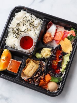 Sushi Mito by null