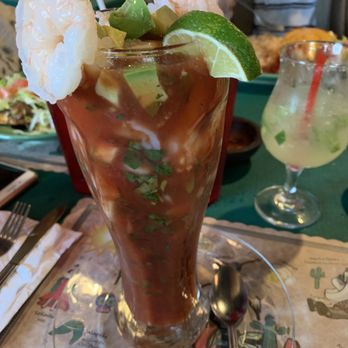 Luna's Mexican Restaurant - Coctel de Cameron!!! Fantastic!!! - Mexican Near Me - Saint Francis, Wisconsin Luna's Mexican Restaurant - Coctel de Cameron!!! Fantastic!!! - Mexican Near Me - Saint Francis, Wisconsin