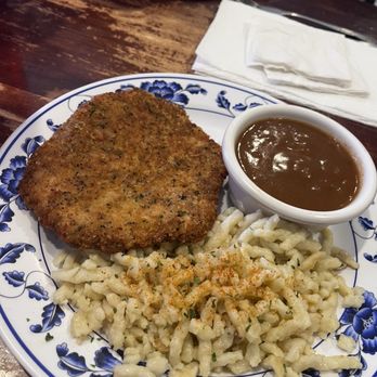 Eve's Cafe - Snitchzel - German Near Me - Lampasas, Texas