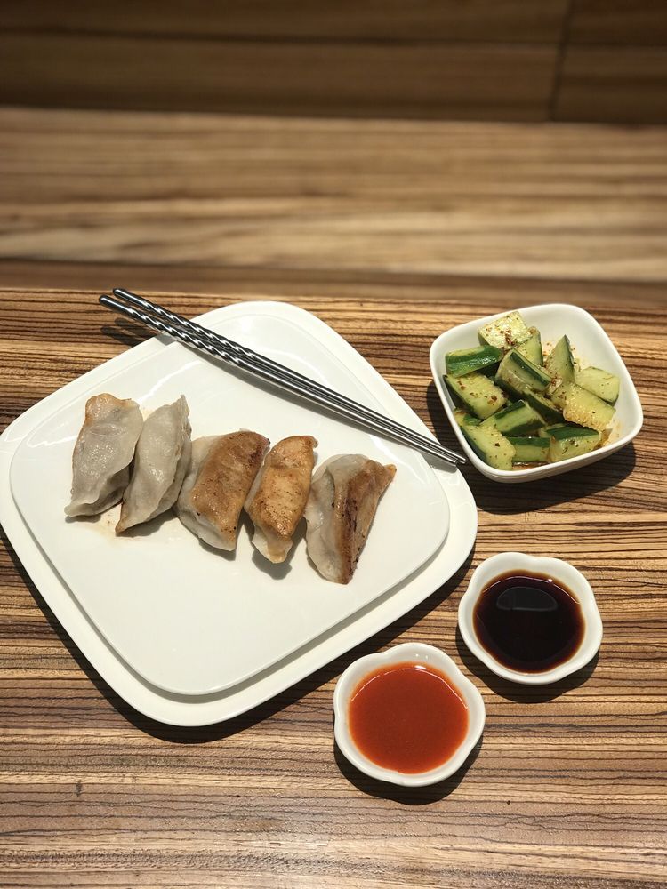 VANESSA’S DUMPLING HOUSE 34 Photos & 32 Reviews 70 Pine St, New