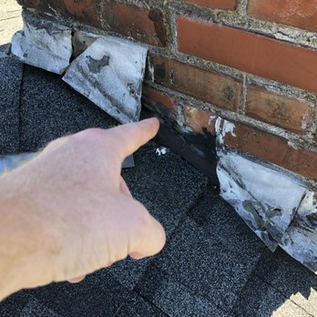 Skyline Home Inspection - Missing chimney flashing can lead to roof leak. - Home Inspectors Near Me - Puyallup, Washington Skyline Home Inspection - Missing chimney flashing can lead to roof leak. - Home Inspectors Near Me - Puyallup, Washington