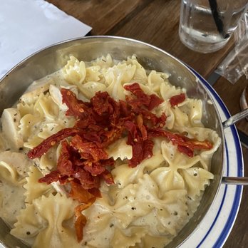 Eno's Pizza Tavern - Alfred's Noodles - Pizza Near Me - Coppell, Texas Eno's Pizza Tavern - Alfred's Noodles - Pizza Near Me - Coppell, Texas