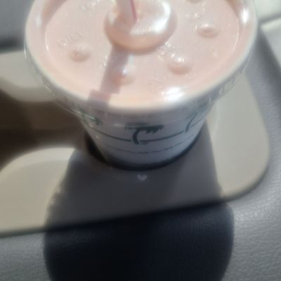 In-N-Out Burger by null