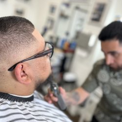 Don Juan's Barbershop - Attention to detail.