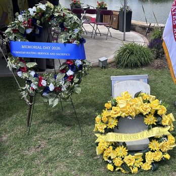 Fort Logan National Cemetery - Beautiful wreaths. - Funeral Services & Cemeteries Near Me - Denver, Colorado