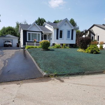 Aménagement HR - Photo - Landscaping Near Me - Sherbrooke, Quebec Aménagement HR - Photo - Landscaping Near Me - Sherbrooke, Quebec