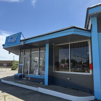 Muffler Magic Complete Car Care - Auto Repair Near Me - Milwaukee, Wisconsin Muffler Magic Complete Car Care - Auto Repair Near Me - Milwaukee, Wisconsin