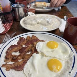 Kathy's Kitchen - Bacon and eggs and a side of Biscuits and gravy