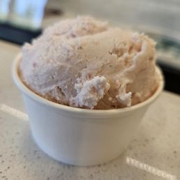 Strawberry Ice Cream Strawberry Ice Cream