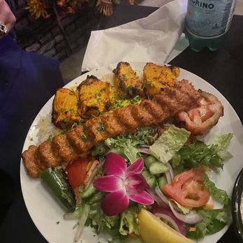 Sofreh - Chicken kabob MIX - Mediterranean Near Me - Los Angeles, California