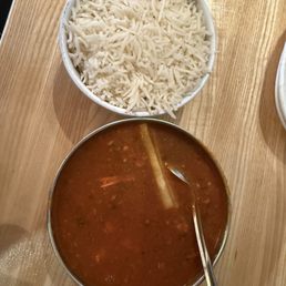 Chicken Vindaloo with Rice Chicken Vindaloo with Rice