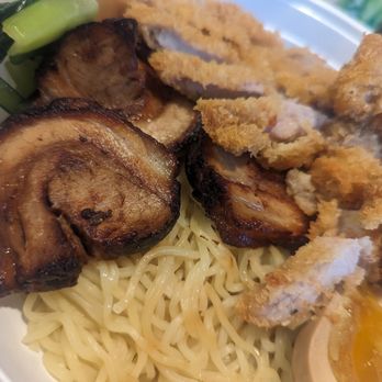 MiChi Japan - Tonkatsu ramen with extra pork chasu. This came with a delicious milky meat broth that was pure heaven - Ramen Near Me - Tigard, Oregon MiChi Japan - Tonkatsu ramen with extra pork chasu. This came with a delicious milky meat broth that was pure heaven - Ramen Near Me - Tigard, Oregon