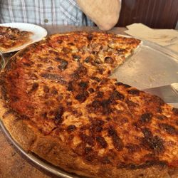 Bennington Pizza House