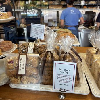Con Pane Rustic Breads & Cafe - Dessert to go! - Bakeries Near Me - San Diego, California