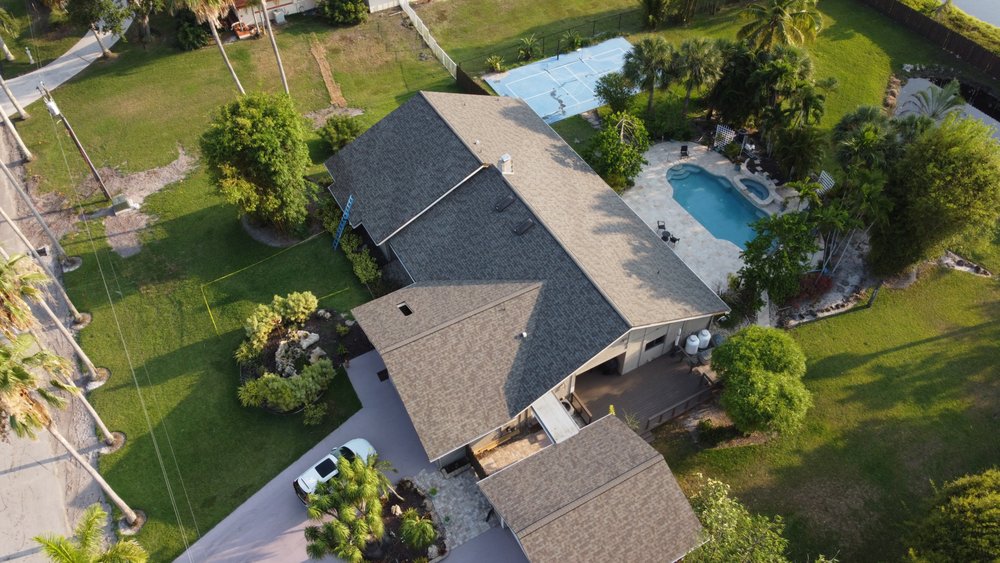 Slide of Sunbiz Roofing