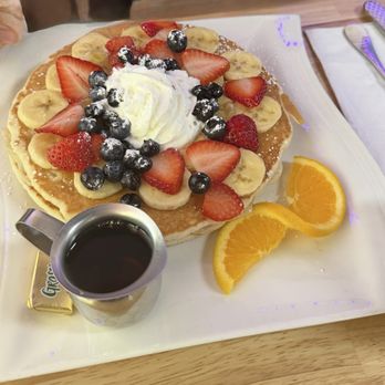 Mimosas Brunch & Bubbles - Pancakes with fruit - Breakfast & Brunch Near Me - Campbell, California Mimosas Brunch & Bubbles - Pancakes with fruit - Breakfast & Brunch Near Me - Campbell, California